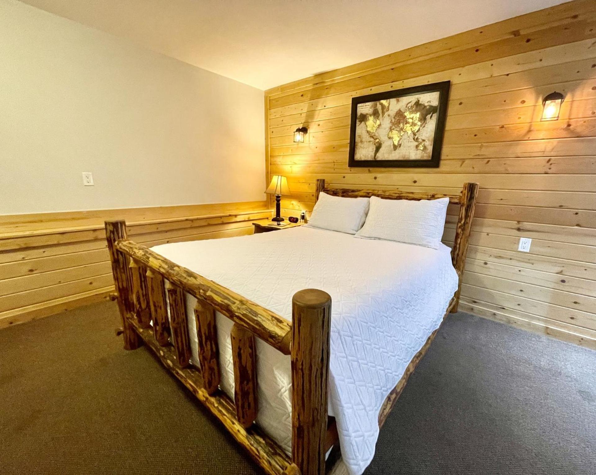 The Idaho Lodge & Rv Park Bonners Ferry Bagian luar foto