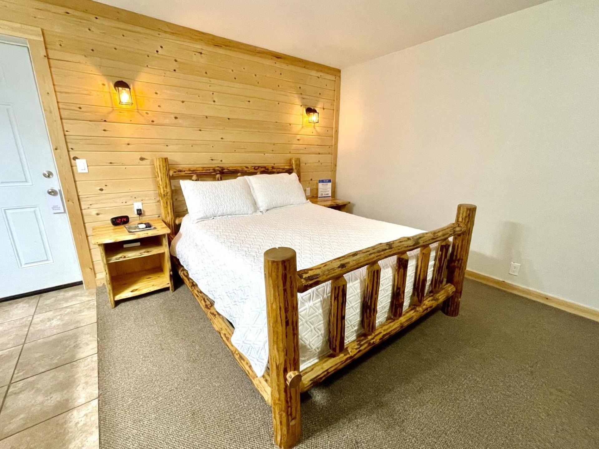 The Idaho Lodge & Rv Park Bonners Ferry Bagian luar foto