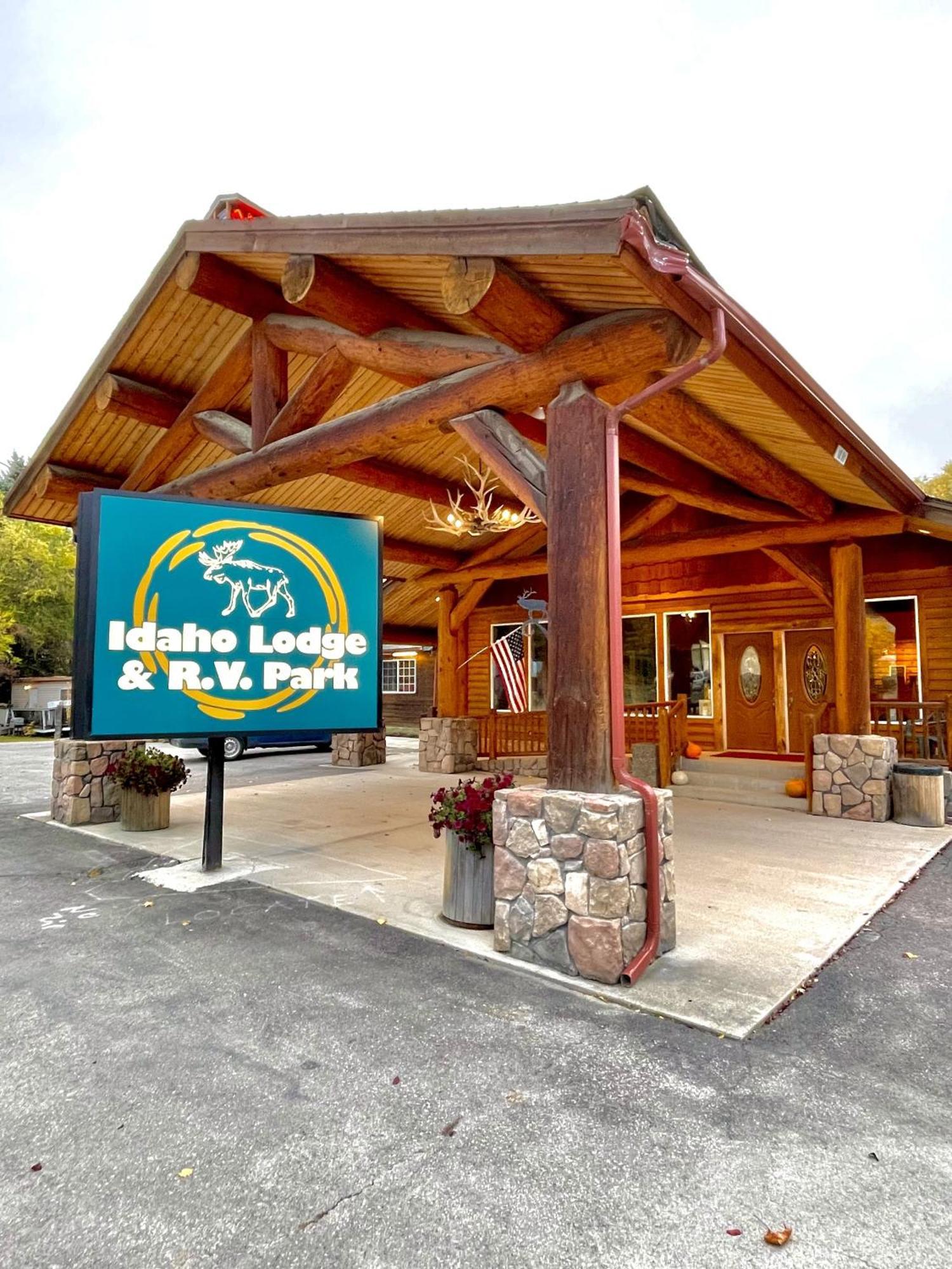 The Idaho Lodge & Rv Park Bonners Ferry Bagian luar foto